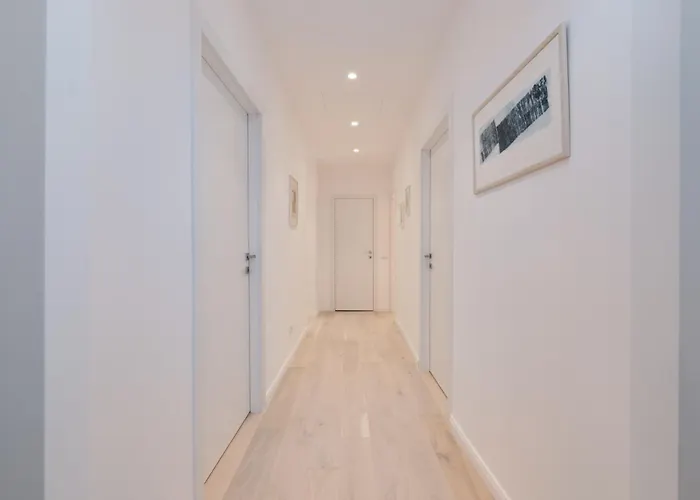 Rentalpro - 10 Minutes To Center Apartment *